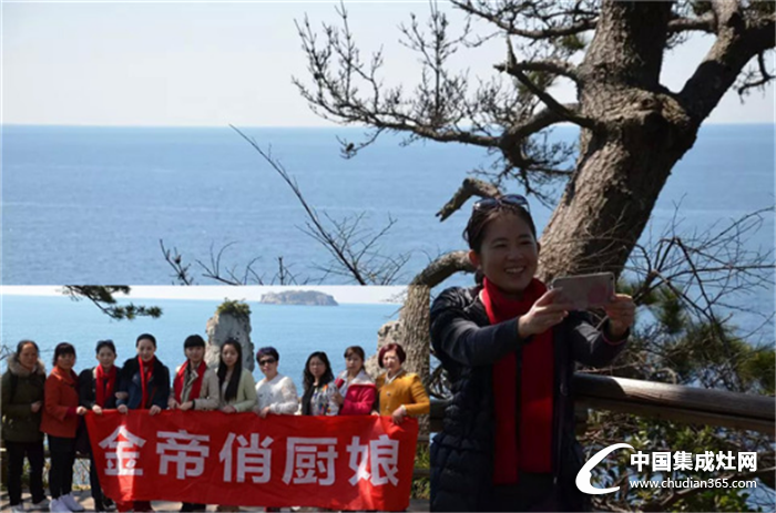 好消息！山西運城金帝客戶抽中奧迪帥車一輛！