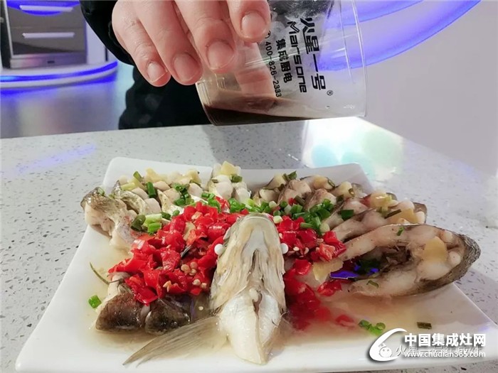 想吃蒸魚沒(méi)辦法？火星一號(hào)教你做色香味俱全的開屏魚 