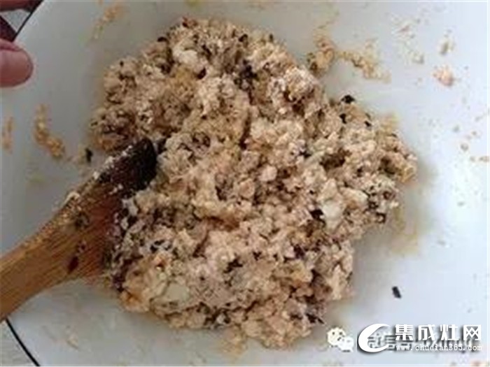 你會(huì)做蒸豆腐圓子么？柏信集成灶來教學(xué)啦！