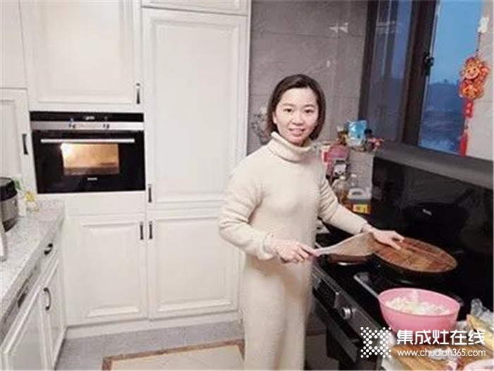 佳歌集成灶，一款可以讓婆婆都贊不絕口的烹飪神器，還在等什么趕緊入手呀~