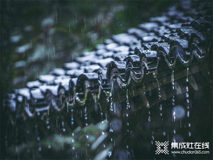 潮邦集成灶：被梅雨天逼瘋了，潮濕、細(xì)菌、異味退退退！